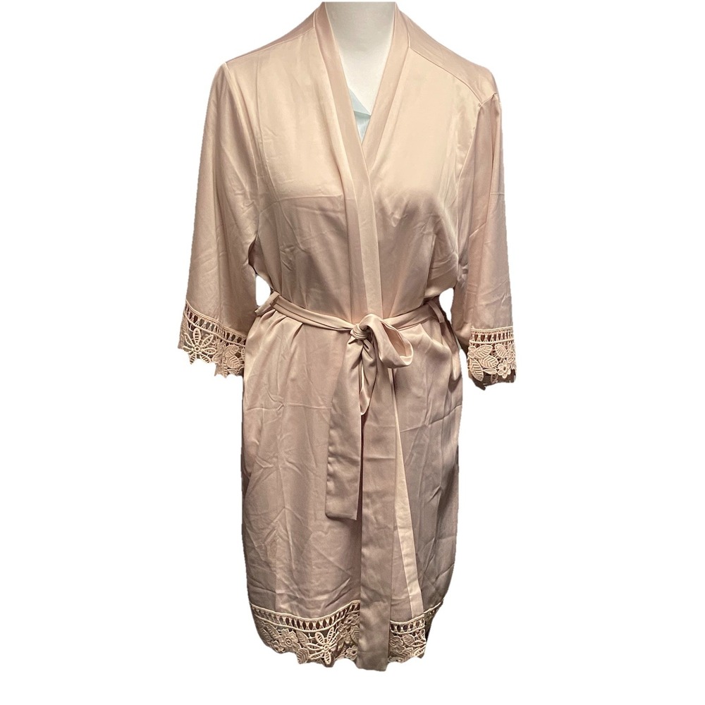 Le Rose Lauren Lace-Satin Pink Robe Size Medium Bridesmaids Bridal Wedding - Picture 7 of 8